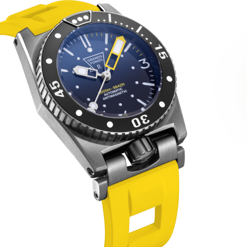 men-watch-ZRC®-GF50698-2-ANGLE men-watch-ZRC®-GF50698-2-ANGLE